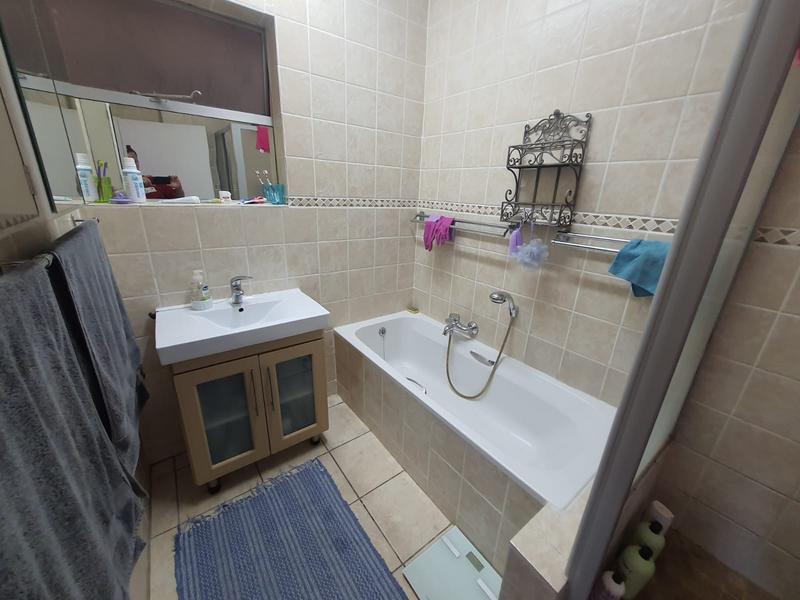 2 Bedroom Property for Sale in Strand Western Cape